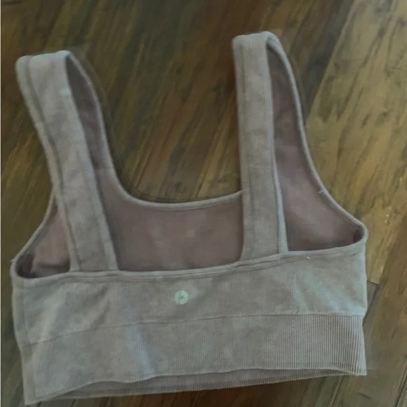 90 degree sports bra - Picture 2 of 2